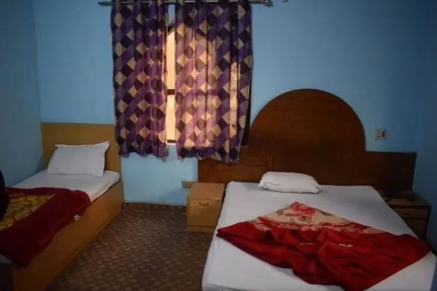 Basic Üç Kişilik Oda