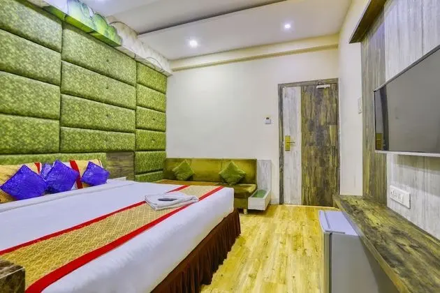 Deluxe Tek Büyük veya İki Ayrı Yataklı Oda