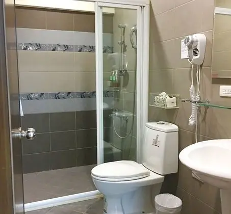 Tek Büyük Yataklı Oda, Nehir Manzaralı (Shared Balcony, No.3)