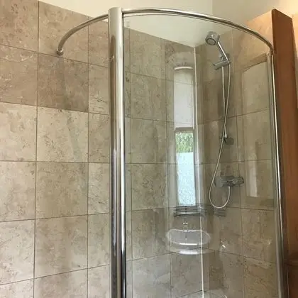 İki Ayrı Yataklı Oda, Banyolu/Duşlu