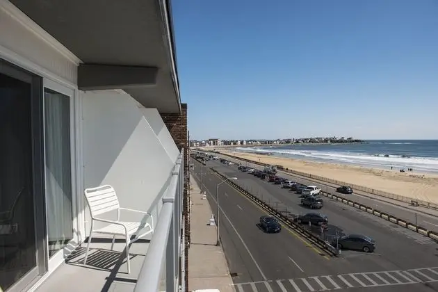 Ocean Front, 1 King Bed, Balcony
