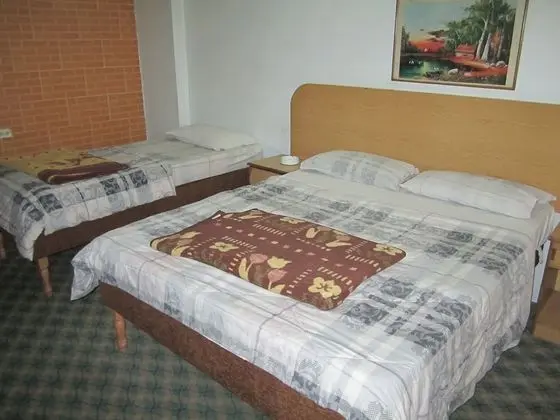 Standard Üç Kişilik Oda