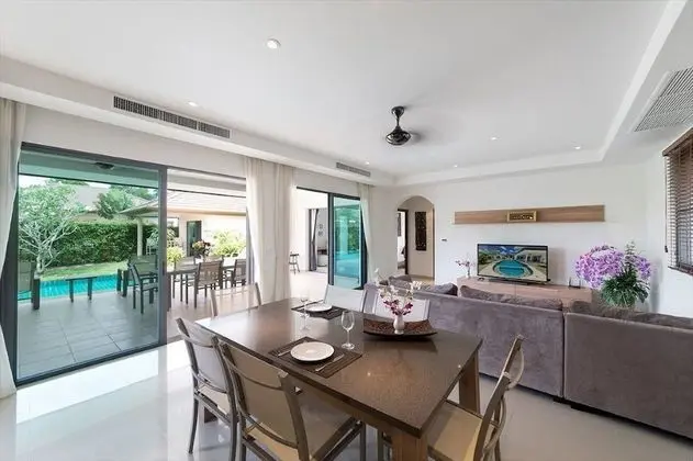 Four Bedrooms Private Pool Villa