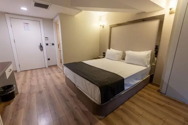 Standart Geniş Oda, Şehir Manzaralı