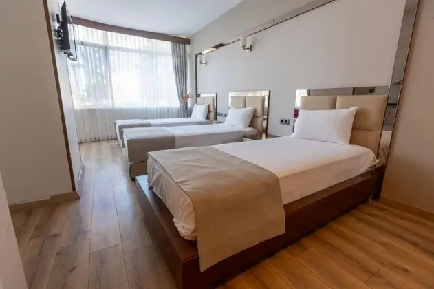 Twin, Şehir Manzaralı