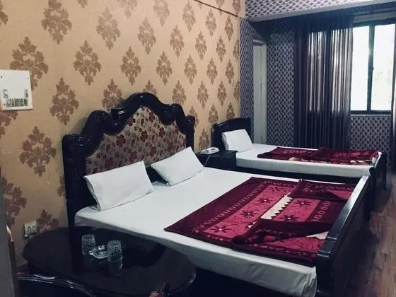 Deluxe Üç Kişilik Oda