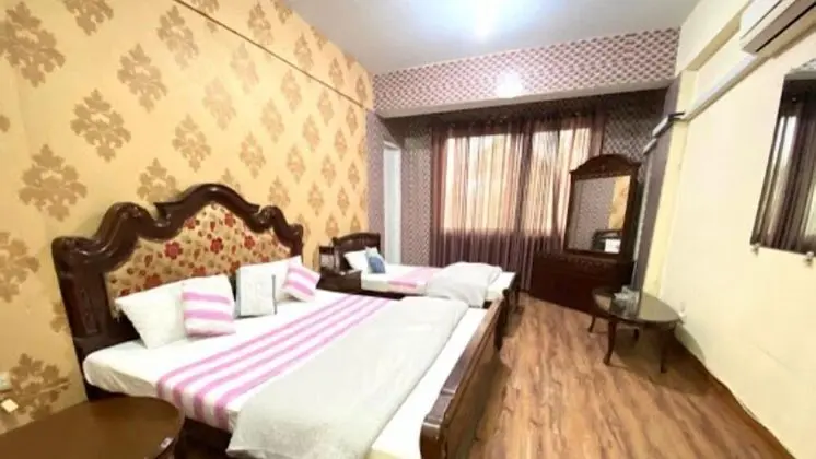 Deluxe Üç Kişilik Oda