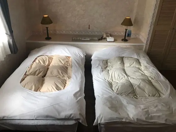 İki Ayrı Yataklı Oda