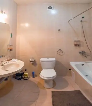 Standard Tek Büyük veya İki Ayrı Yataklı Oda, 1 Çift Kişilik Yatak, Şehir Manzaralı
