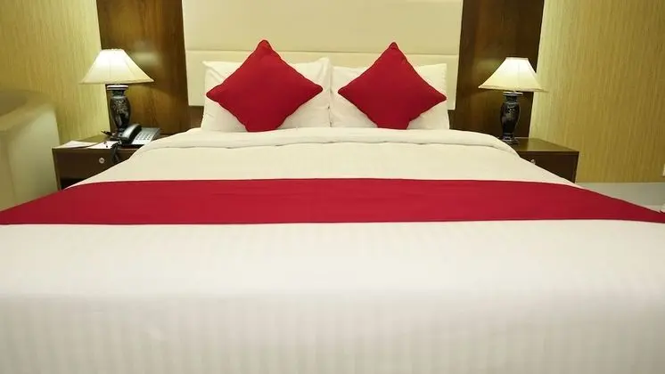 Deluxe Tek Büyük Yataklı Oda, 1 Yatak Odası, Şehir Manzaralı