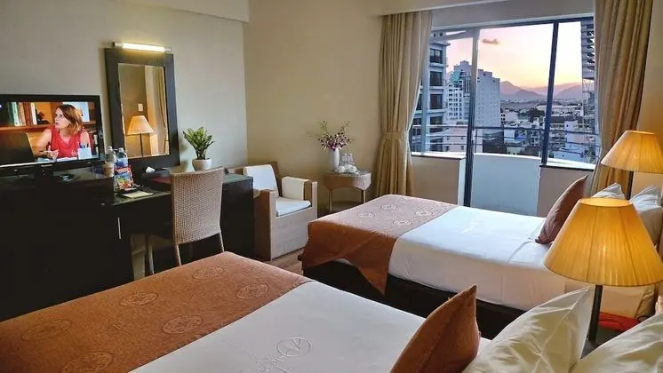 Superior Oda, 1 Çift Kişilik veya 2 Tek Kişilik Yatak, Şehir Manzaralı