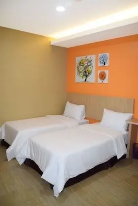 İki Ayrı Yataklı Oda (Without Window)