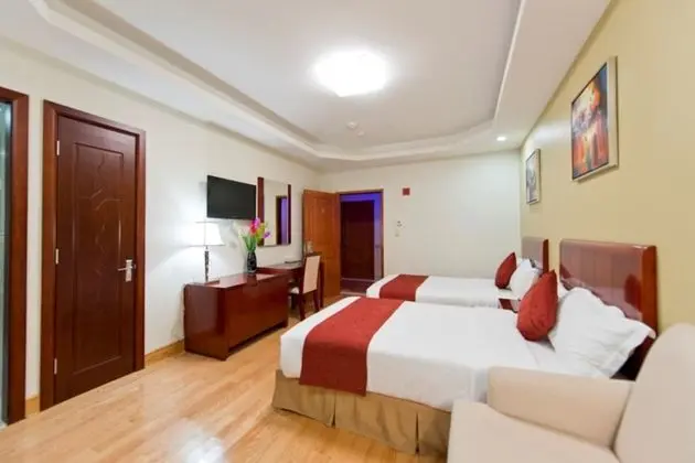 Deluxe Tek Büyük Yataklı Oda, 2 Çift Kişilik Yatak
