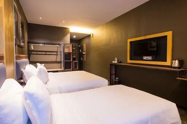 Deluxe Üç Kişilik Oda