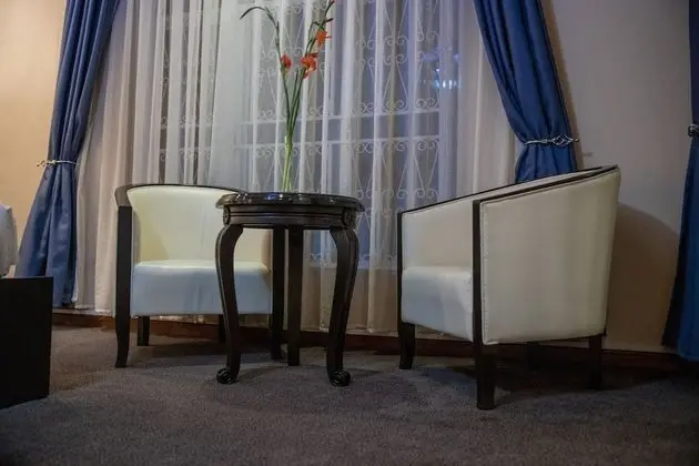 Süit, Balkon