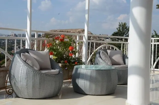 Süit, Balkon