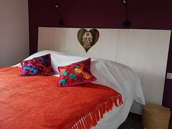 Signature Tek Büyük veya İki Ayrı Yataklı Oda, Özel Banyo, Bahçe Manzaralı (Xochimilco)