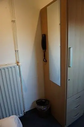 Basic Tek Büyük Yataklı Oda
