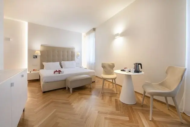 Camera Superior Dependance