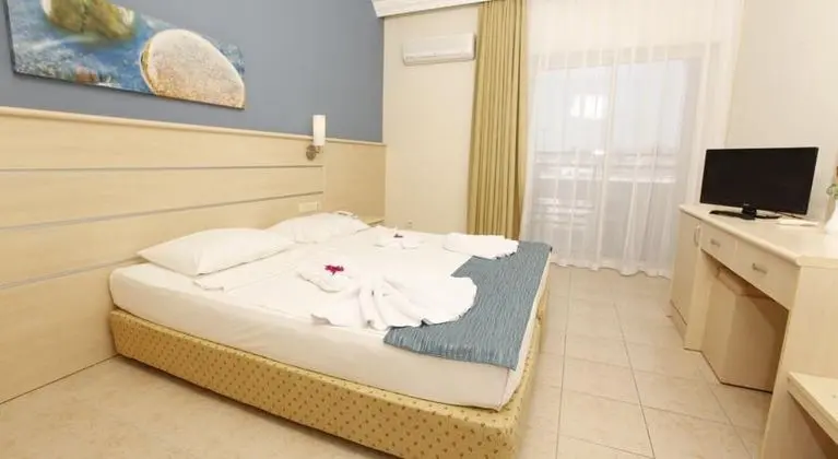 Çift Kişilik Tek Kişi Kullanım Side Sea View