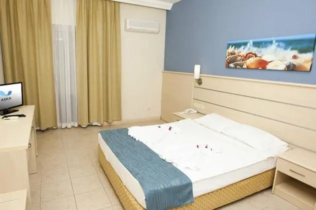 Deniz Manzaralı Standart Oda