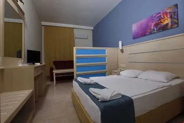 Geniş Oda