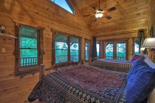Kulübe (Aska Ridge Lodge)