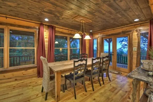 Kulübe (Aska Ridge Lodge)