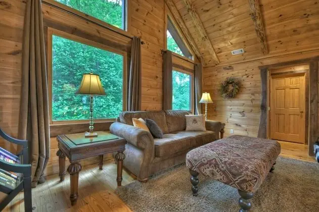Kulübe (Aska Ridge Lodge)