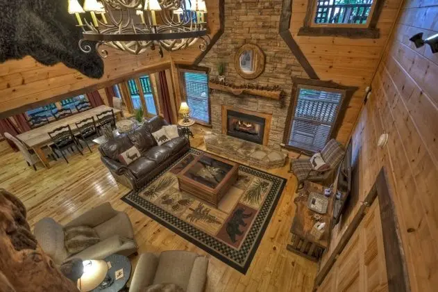 Kulübe (Aska Ridge Lodge)