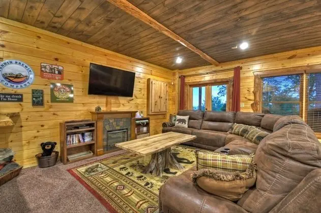 Kulübe (Aska Ridge Lodge)