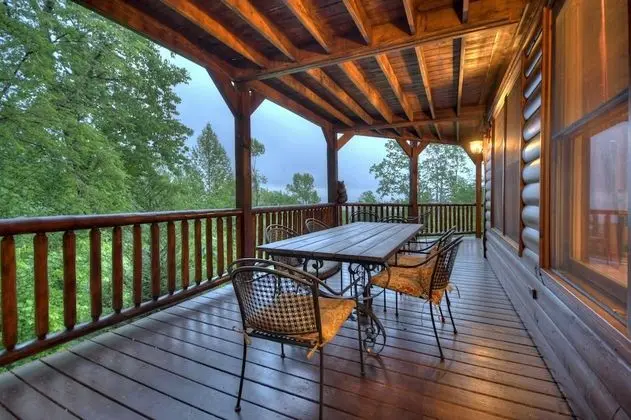 Kulübe (Aska Ridge Lodge)