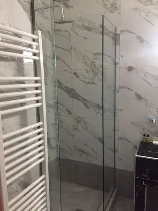 Comfort Tek Büyük Yataklı Oda, 1 En Büyük (King) Boy Yatak, Bahçe Manzaralı