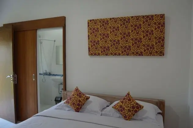 Deluxe Oda, Sigara İçilmez