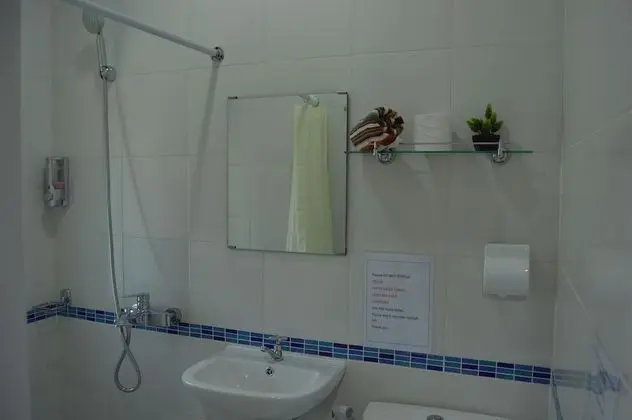 Deluxe Oda, Sigara İçilmez