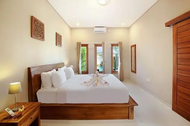 Villa, Kişiye Özel Havuzlu, Havuz Manzaralı