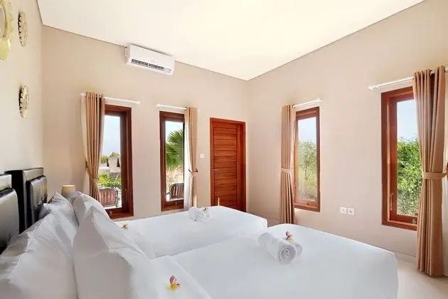 Villa, Kişiye Özel Havuzlu, Havuz Manzaralı