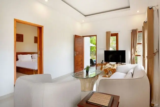 Villa, Kişiye Özel Havuzlu, Havuz Manzaralı