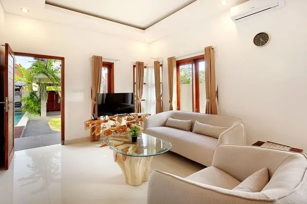 Villa, Kişiye Özel Havuzlu, Havuz Manzaralı