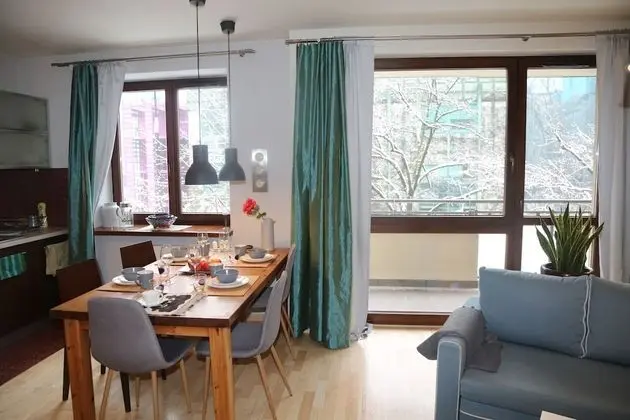 Comfort Apart Daire, 1 Yatak Odası, Balkon, Şehir Manzaralı