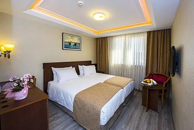 Standart Oda, Şehir Manzaralı