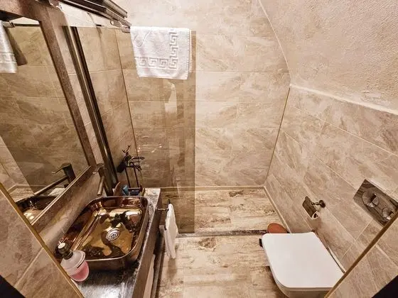 Standard Üç Kişilik Oda, Penceresiz