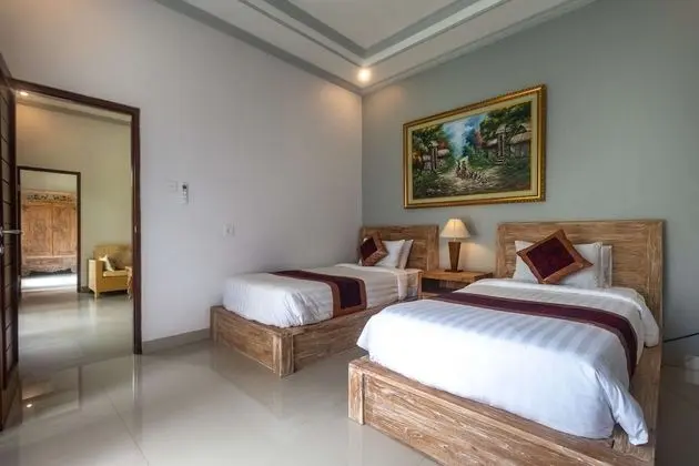 Tropical Suite