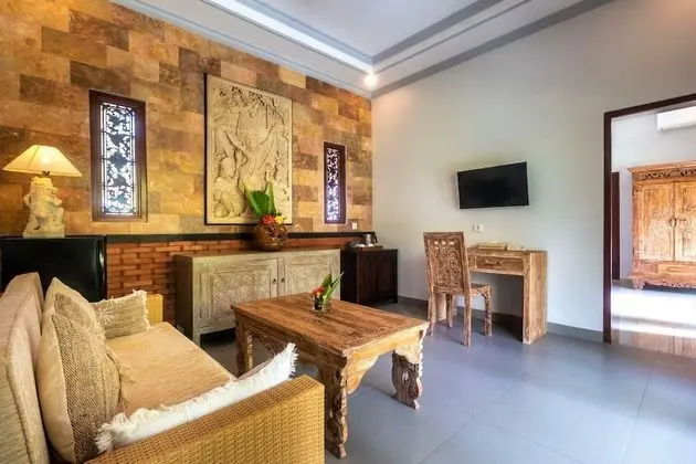 Tropical Suite
