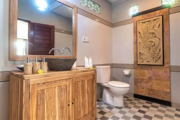 Tropical Suite
