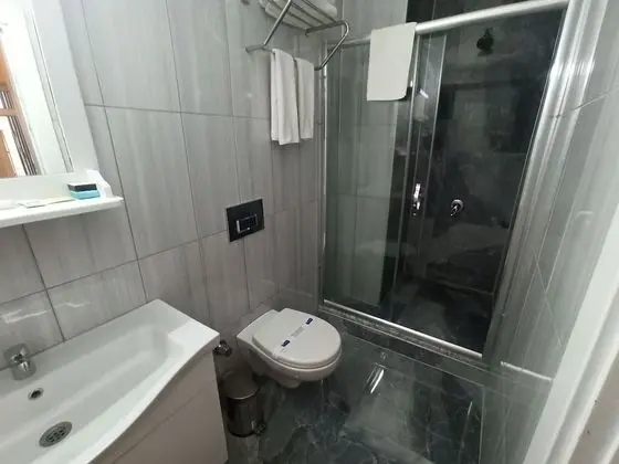 Standard Dört Kişilik Oda
