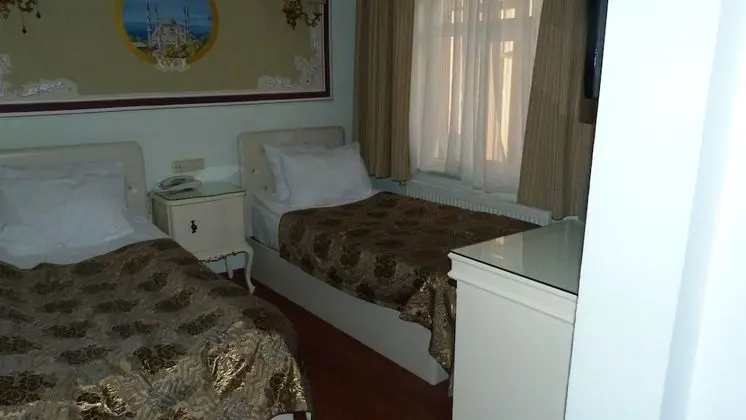 Standard Üç Kişilik Oda