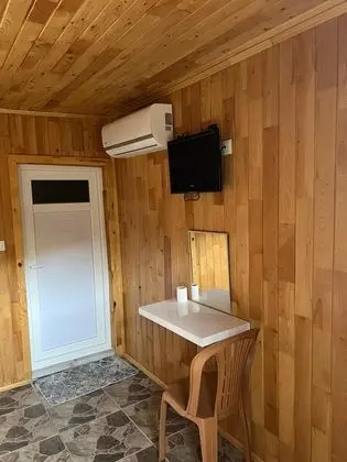 Odada yemek servisi