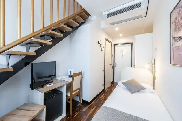 Standard Tek Kişilik Oda, Dağ Manzaralı