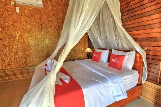 Deluxe Tek Büyük Yataklı Oda, Bahçe Manzaralı
